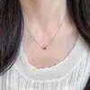 Collar de cadena para clavícula de plata de ley s925 con calabaza hueca de rubí, lujo ligero, moderno, versátil, elegante, de alta gama, estilo socialité