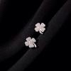 Trevo de quatro folhas brincos de diamante cheio de verão das mulheres novo nicho design brincos Rede vermelho treme mão rápida brincos ao vivo atacado