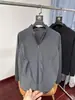 Jaqueta masculina casual esportiva D series externa alternativa à prova d'água, à prova de vento, resistente ao desgaste, para primavera e outono, elástica, simples, com gola alta