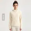 Chamarra de Yoga con Capucha Wyman Otoño Invierno Doble Cara de Felpa de Coral Abrigo Cálido con Bolsillos Chamarra Deportiva Fitness para Mujer