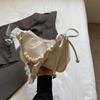 Bolso pequeño de diseño de estilo extranjero para mujer, nuevo bolso bandolera de moda 2024, bolso de hombro de nicho de verano con forma de media luna.