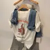 Camiseta Redonda Manga Curta Estampa de Desenho Animado Retro Americana Design de Verão 2026 Novo Estilo Blusa Solta de Meia-Manga