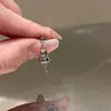 Colección Serie Colgante Clavos de Hueso de Oreja Pendientes de Tornillo de Acero de Titanio Perforación de Oreja para Mujer Pendientes de Clavo Coclear