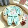 Conjunto de Ropa para Niña 2026 Nuevo Estampado de Dibujos Animados Sudadera con Cuello Redondo Primavera y Otoño Nuevo Lindo Pantalones Jogger Sueltos Conjunto de Dos Piezas