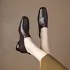 Zapatos de tacón grueso retro de una sola pieza para mujer 2026 Primavera Otoño Moda Nuevo estilo Estilo británico Sin cordones Zapatos pequeños de cuero Mocasines de tacón medio
