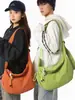 Bolso de Hombro Artístico Casual de Gran Capacidad Transfronterizo, Nuevo Bolso Cruzado Versátil de Gran Capacidad para Viajeros, Comercio Exterior para Mujer, Gama Alta