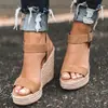 Novas sandálias femininas plus size transfronteiriças 2024 novo estilo europeu e americano peep-toe plataforma plus size sapatos femininos