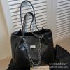 Bolsa Tote Grande Retro Simples para Mulheres, Novo Modelo 2026, Bolsa de Ombro Casual de Grande Capacidade, Bolsa de Braço da Moda para o Dia a Dia
