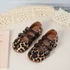 Novedad Otoño 2026 Moda Vintage Zapatos de Ballet con Tira Cruzada para Niñas, Mocasines Mary Jane de Doble Hebilla, Cómodos y Elegantes