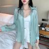 1688 Moda Coreana Fenda nas Costas Design de Cadarço Manga Longa Camisa Fina Camisa Solta Proteção Solar Xian 1688 Atacado