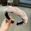 Estilo francês Retro High Cranial Cross Twist Hairband para as mulheres saírem All-match Grampo de cabelo de abas largas para lavagem do rosto Maquiagem Headband Acessórios para o cabelo