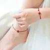 Pulsera de Cuerda Roja Trébol de Cuatro Hojas de Cinabrio para el Año de Vida de la Mujer Tobillera Tejida a Mano Hierba de la Suerte Ping An Cuerda de Mano para Estudiantes Cuerda para el Pie