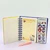 Caderno Espiral Adesivo de Desenho Animado Fofo Macio Livro de Páginas Coloridas com Adesivos de Emoji Super Fofos Vem com Pinça para Remover e Colar, Mãos Limpas