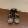 Bailarinas de Terciopelo con Pedrería y Perlas Estilo Retro de Nicho 2026 Nuevos Zapatos Mary Jane de Suela Suave y Corte Bajo Zapatos Franceses de una Sola Pieza