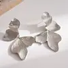 Pendientes Europeos y Americanos Exagerados con Diseño de Hojas Metálicas, Pendientes de Diseño de Nicho Transfronterizos, Pendientes Personalizados de Gama Alta