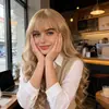 Peluca de Fábrica en Stock para Mujer, Cabello Largo Pieza Completa, Estilo TikTok con Flequillo, Postizo Realista de Cabello Largo Rizado, Venta al por Mayor de Una Pieza