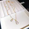 Anillo colgante cuadrado de circón, pulsera, pendientes, collar, personalizado, moderno, cadena de clavícula exquisita, lujo ligero, joyería de alta gama