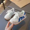 Zapatillas de malla transpirables para niñas con suela blanda antideslizantes de otoño para niños, zapatos casuales para niños, zapatos Forrest Gump, zapatos de bebé con dibujos animados