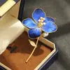 Elegante Novo Estilo Chinês Nicho Azul Patrimônio Cultural Imaterial Veludo Flor Flor de Íris Broche de Buquê de Ponta Acessórios para Mulheres