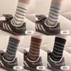 Meias femininas de outono e inverno até a panturrilha, versáteis, estilo retrô, fofo, quentes, respiráveis, listradas, design simples, meias empilháveis