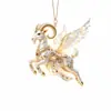 Adornos navideños de ovejas voladoras míticas transfronterizos nuevos, decoraciones de alas acrílicas luminosas, piezas de regalo festivas, disponibles ahora