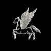 Nova Broche Minimalista de Pégaso do Zodíaco para Mulheres, Luxo Leve, Moda de Alta Qualidade, Broche Versátil, Acessório Criativo para Lapela