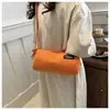 Bolsa de Textura Escarchada para Mujer, Bolso Almohada Cilíndrico de Moda, Nuevo Modelo 2025, Bolso Versátil de Gran Capacidad Casual y Elegante para Mujer