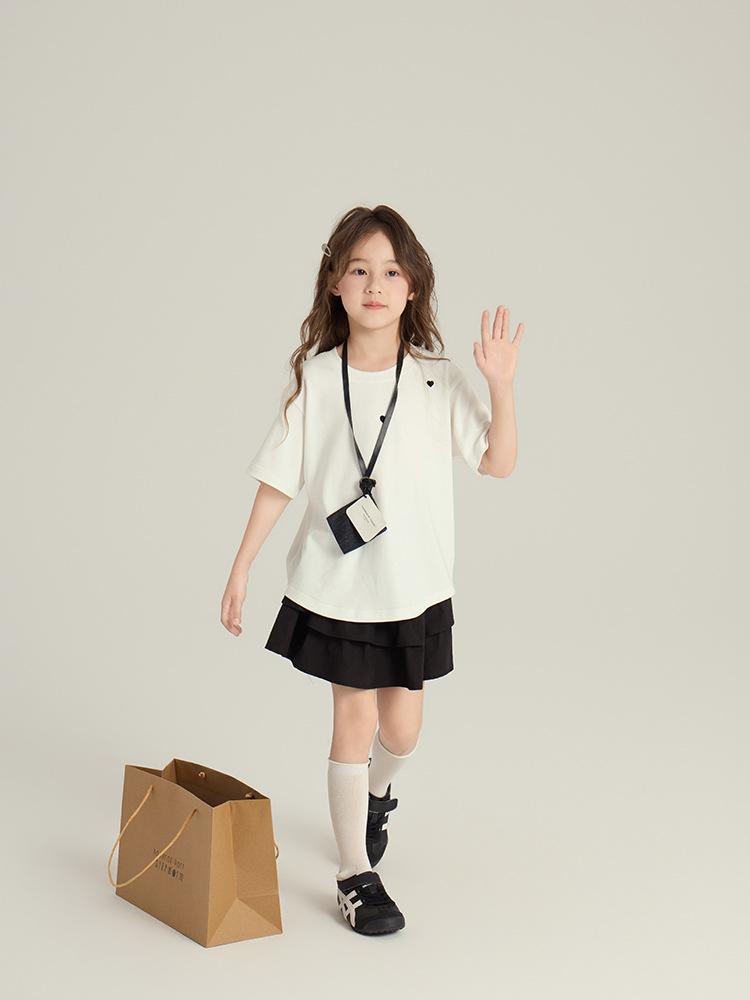 250430yiyijia157354 whitecube.