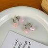 Brincos de Contas Redondas Rosa e Roxo Doces e Frescos para Mulheres, Design Único de Nicho, Brincos de Duas Tiras, Luxo Acessível, Brincos Sofisticados e Versáteis
