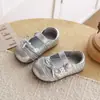 Sapatos infantis de couro pequenos de bolinhas cor sólida, coleção de outono, sapatos femininos xadrez com cadarço, sapatos fofos de laço de princesa para bebês e crianças pequenas