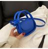 Bolsa de Design de Nicho Feminina 2021 Azul Klein Mini Bolsa para Fone de Ouvido Celebridade da Internet Transversal Bolsa de Ombro Envelope Vermelho Tendência