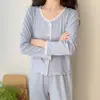 Pijama para mujer, estilo primavera y otoño, manga larga, nuevo modelo 2025, cárdigan de encaje de moda con cuello redondo y volantes, ropa de casa