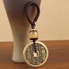 [Gasto fantasma de montaña] colgante de hebilla de seguridad de moneda de cobre de chisme antiguo latón llavero colgante collar accesorios para hombres y mujeres