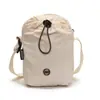 Bolso cruzado ligero y elegante con cordón para mujer, bolsa cuadrada pequeña portátil para teléfono móvil para exteriores, versátil para ir al trabajo y viajar, bolso de hombro estilo Ins