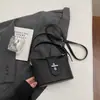 Nueva Bolsa de Moda de Estilo Coreano de Nicho para Commuter 2026 Nueva Bolsa de Hombro Bolso de Mano Casual de Moda para Mujer