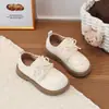 Zapatos de piel para niña 2026 primavera y otoño nuevos zapatos de princesa para niño zapatos para bebé mocasines negros zapatos de vestir de moda