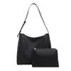Bolsa de couro encerado estilo vintage transfronteiriça para mulheres, bolsa de ombro e axila moderna e versátil, bolsa tipo balde de design de nicho de luxo leve