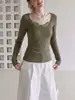 La popular prenda de mujer más vendida de este año, la nueva camiseta de manga larga con escote cuadrado y chal de encaje para otoño de 2026 es extremadamente elegante.