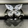 Hermoso Anillo de Mariposa Súper Hada de Gotas de Agua Celebridad en Línea Transmisión en Vivo Mismo Estilo Imitación Diamante Mosan Importado Quilate Anillo de Diamante de Alto Carbono para Mujer