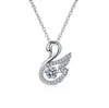 Japón y Corea del Sur venta caliente moissanita cadena clavicular fábrica directa trémolo con collar para mujer pequeño fresco completo diamante joyería simple