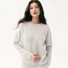 Nova coleção de outono: suéter de cashmere com caimento relaxado, suéter de malha com gola redonda para mulheres, de modelagem solta, com bordas dobradas, perfeito como camada base ou peça principal