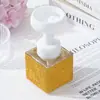 Garrafa Vazia Quadrada Portátil com Cravejamento de Diamantes Transfronteiriça, Garrafa de Pressão Recarregável Floral de Luxo Leve para Shampoo, Gel de Banho e Loção para as Mãos