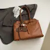 Bolsa Tote Grande Capacidade para o Dia a Dia Feminina 2024 Outono Lançamento Novo Bolsa de Ombro/Axila High-end Fashionável Versátil Bolsa de Mão