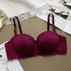 Sujetador de encaje de media copa para comercio exterior en stock, ajustable, sexy, push-up, estilo strapless con tirantes desmontables