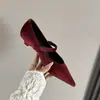 2638-1 Outono/Inverno Feminino Veludo Bico Fino Tira com Strass Salto Baixo Retrô Francês Mary Jane Sapatos Baixos