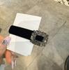 Acessórios de cabelo para outono e inverno de 2023, luxo leve, elegante, grampo de cabelo de veludo preto, grampo BB feminino elegante, grampo lateral com strass, grampo para franja