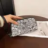 Nova Bolsa de Mão com Estampa Floral Estilo Chinês para Mulheres, Porta-Moedas Casual Moderno e Versátil que Cabe um Celular, Pequena Bolsa de Mão Simples
