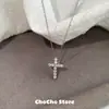 Versátil Titanio Acero Super Brillante Cruz Cadena Clavícula Diseño Minimalista Gargantilla Lujo Ligero Gama Alta Venta al por Mayor para Mujeres