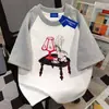 Camiseta Estilo Floresta 100% Algodão Versátil Estrela Gola Redonda Manga Curta para Homens e Mulheres Verão Solta Patchwork Top de Estudante ins Tendência