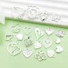 Colgante de la serie Corazón Calado de Aleación Plateada Brillante de Venta Caliente Transfronteriza DIY Pulsera Collar Accesorios de Joyería